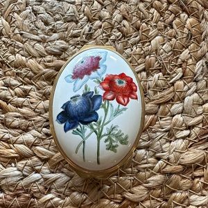 Halcyon Days Enamel Box Smithsonian Garden of Ornamental Perinnials